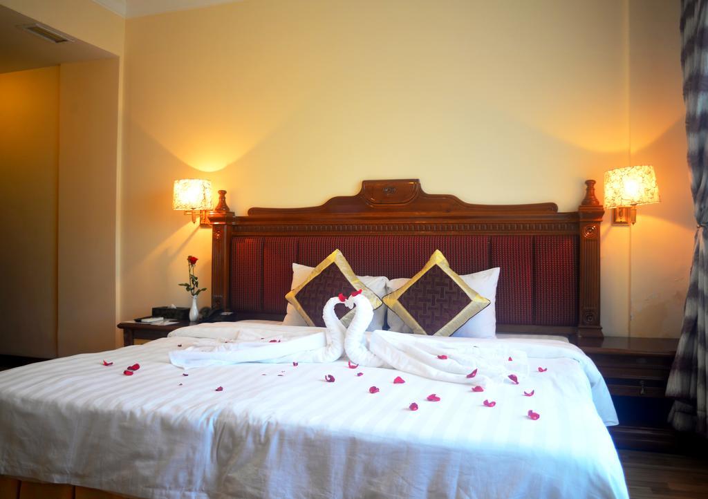 Central Hotel Quảng Ngãi Eksteriør billede