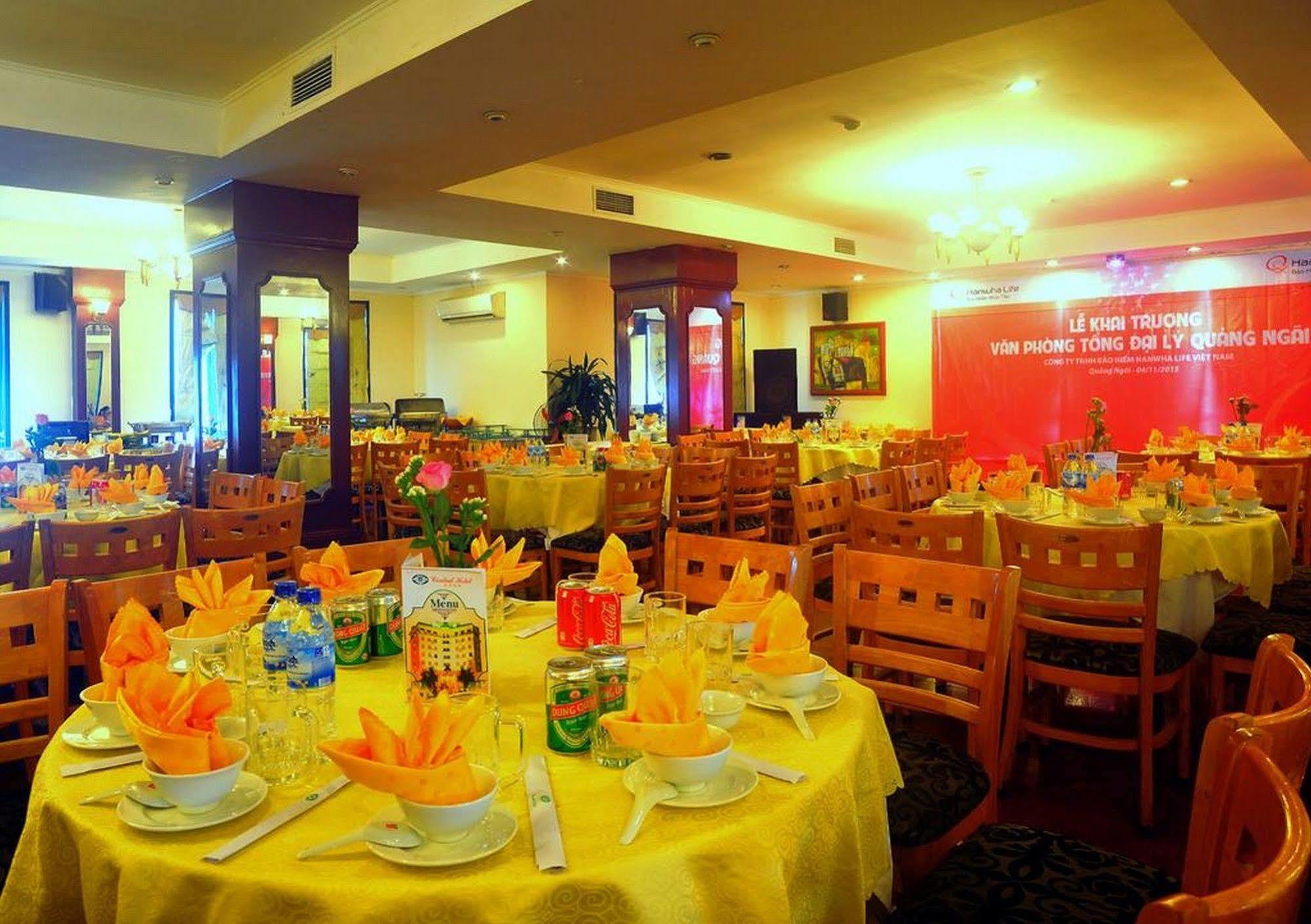 Central Hotel Quảng Ngãi Eksteriør billede