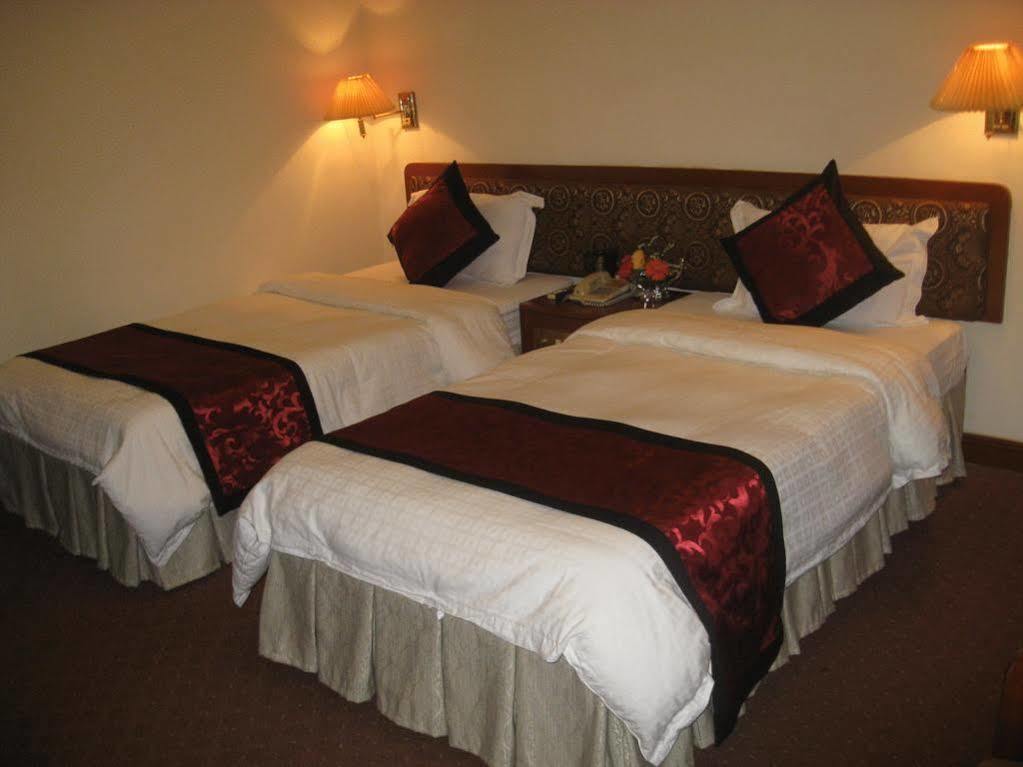 Central Hotel Quảng Ngãi Eksteriør billede