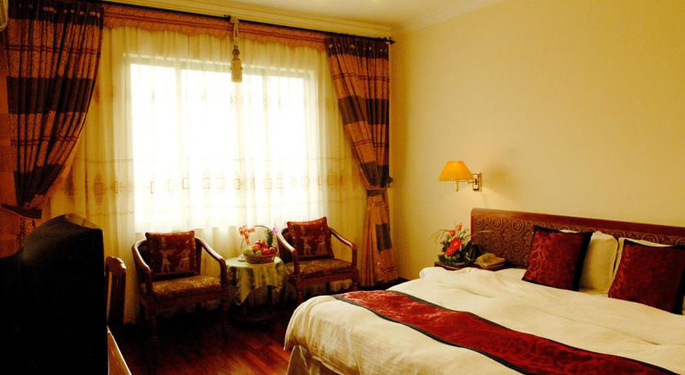 Central Hotel Quảng Ngãi Eksteriør billede