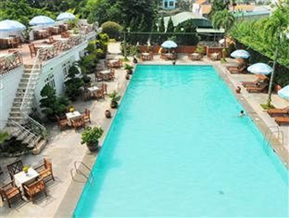 Central Hotel Quảng Ngãi Eksteriør billede